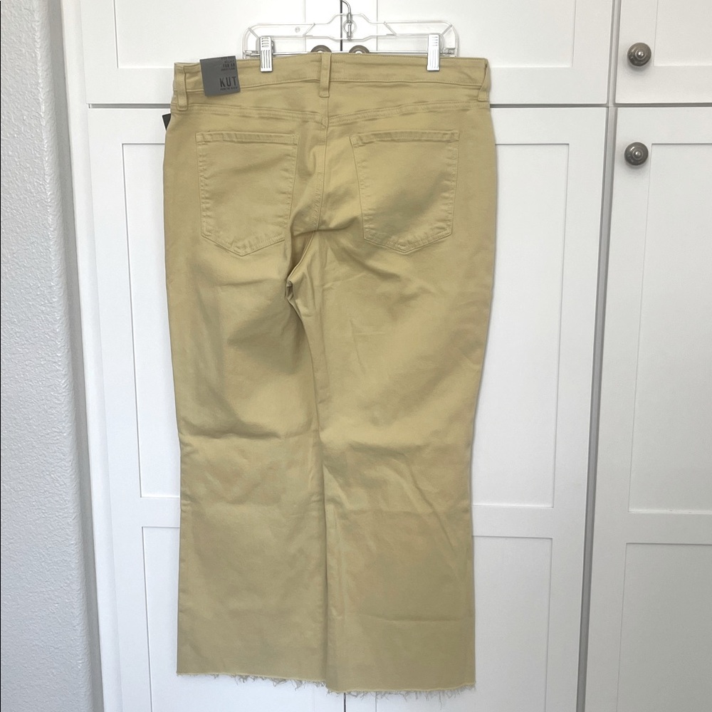 KUT From The KLOTH Jeans Kelsey Ankle Flare Distressed Yellow Denim Size 16 NEW - Picture 7 of 7